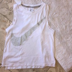 NIKE WORKOUT TOP